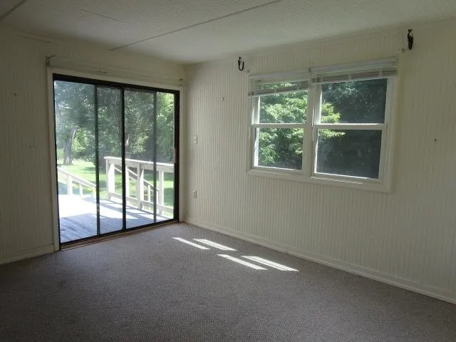 $306,000 | 37 Oak Grove Lane, Nellysford, VA 22958