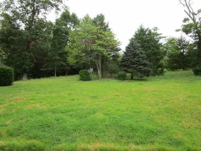 $306,000 | 37 Oak Grove Lane, Nellysford, VA 22958