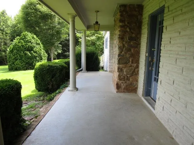 $306,000 | 37 Oak Grove Lane, Nellysford, VA 22958