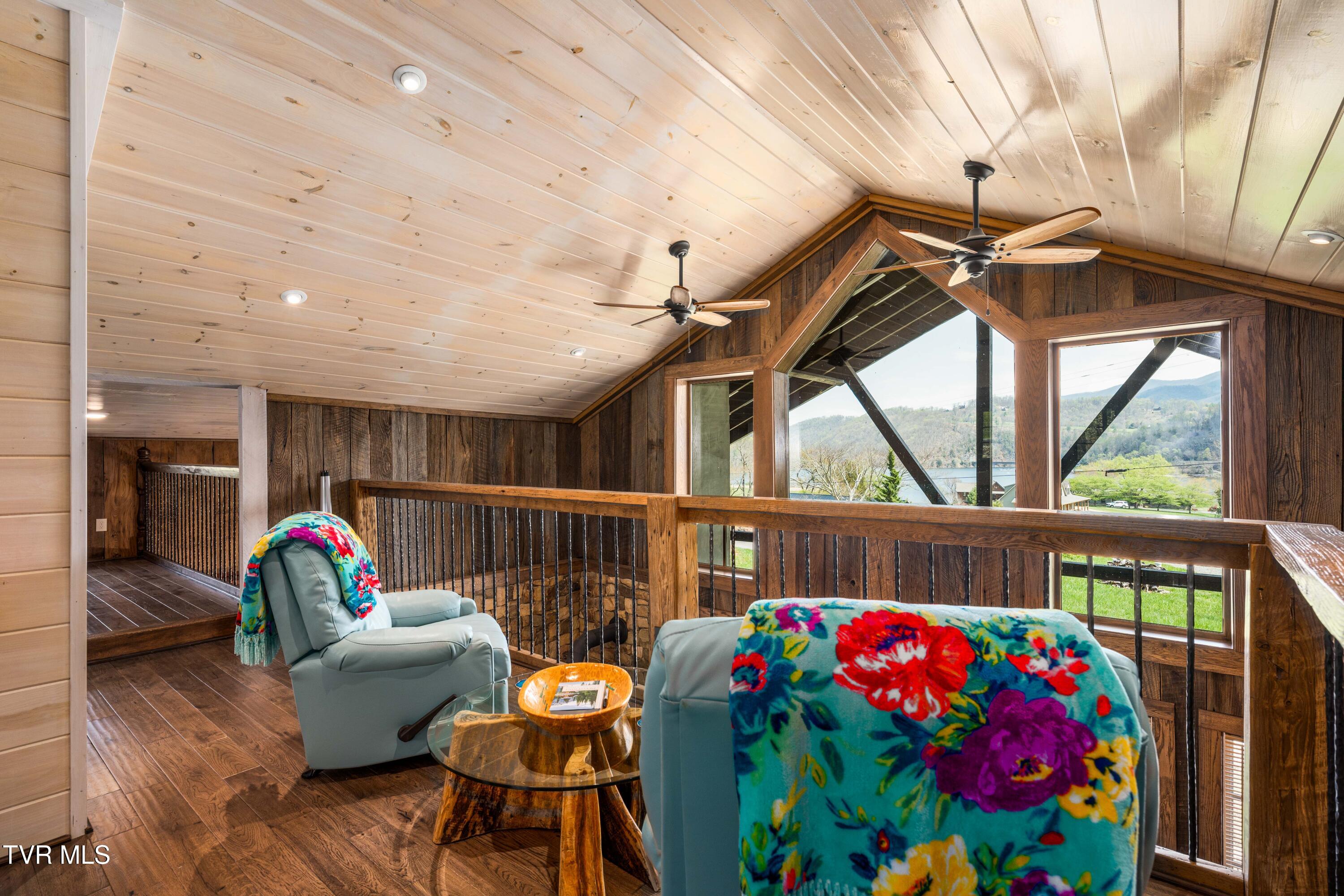 110 North River Lane Butler, TN 37640 - Photo 24 of 50 110 North River Shores (69 of 79)