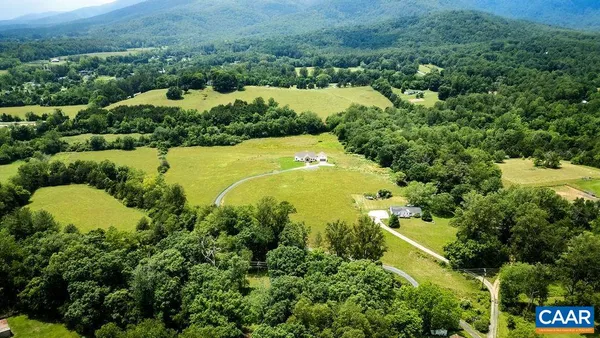 $1,900,000 | 61 Hillside Lane, Afton, VA 22920