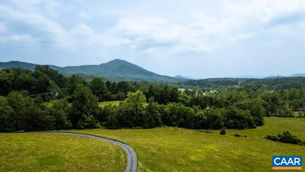 $1,900,000 | 61 Hillside Lane, Afton, VA 22920