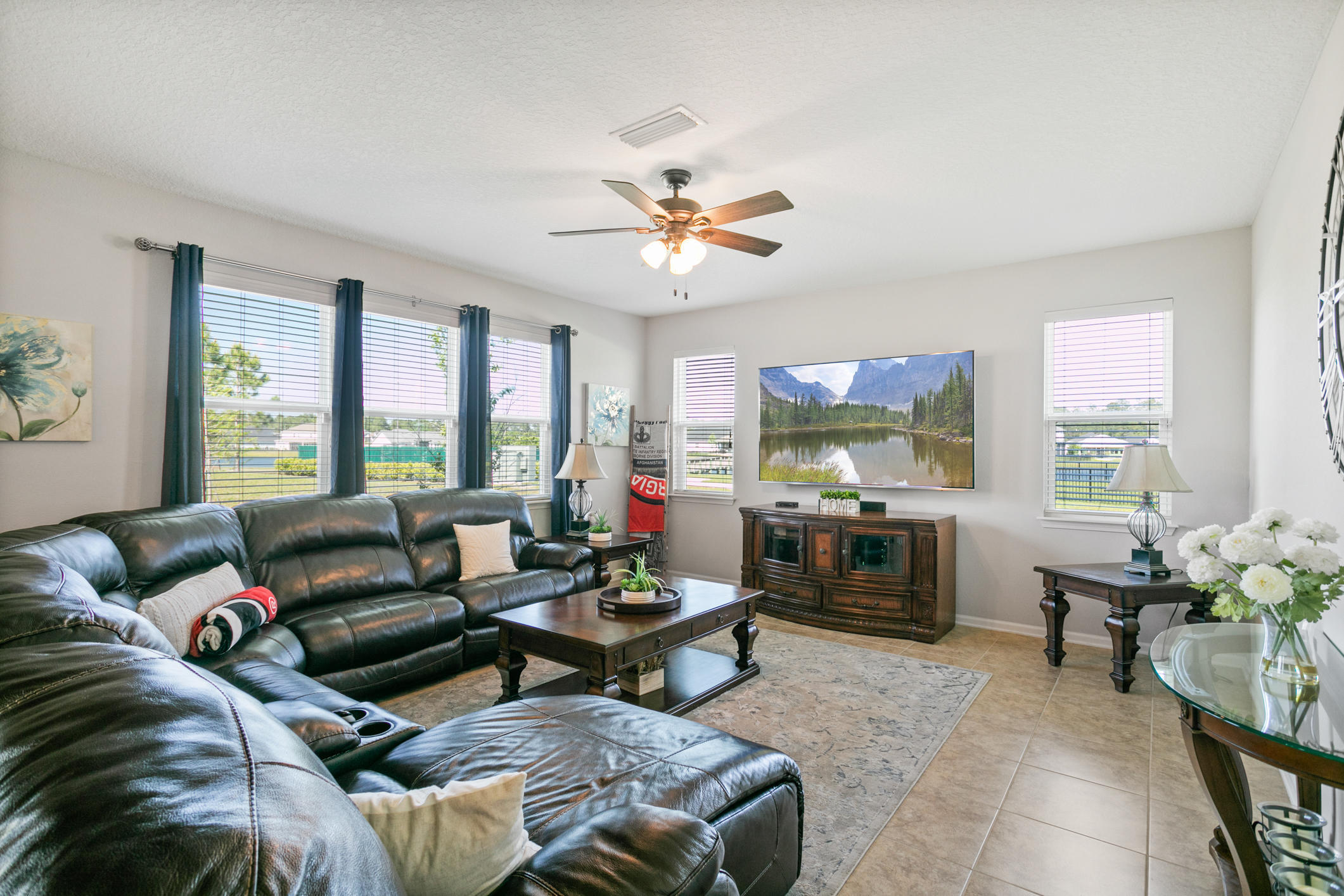 28 Willow Lake Drive St. Augustine, FL 32092 - Photo 18 of 65 Living Room