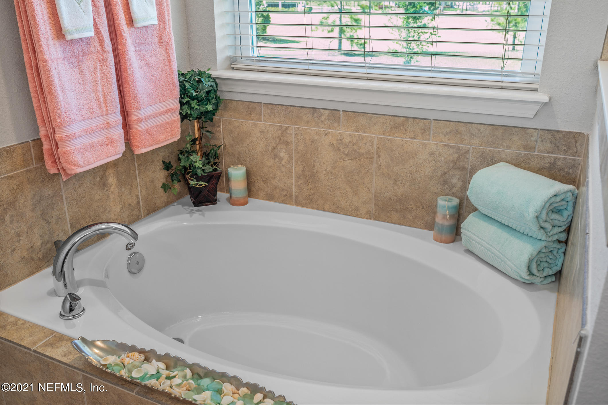 28 Willow Lake Drive St. Augustine, FL 32092 - Photo 30 of 65 Owner's Suite