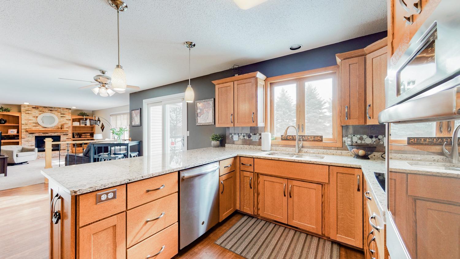 2328 Stanley Lane Northwest Rochester, MN 55901 - Photo 10 of 50 Gallery Image 10