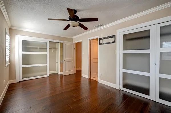 $2,050 | 1926 Augusta Drive, Unit 18, Houston, TX 77057