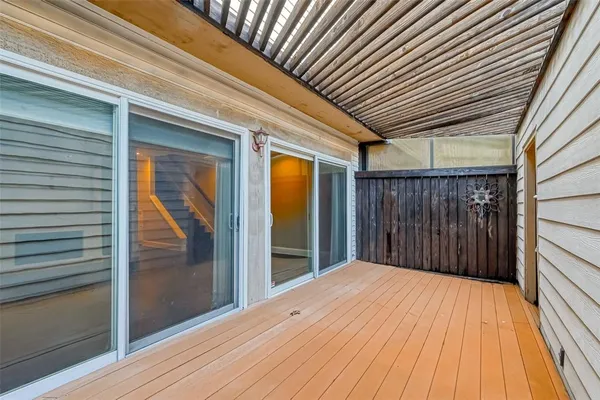 $2,050 | 1926 Augusta Drive, Unit 18, Houston, TX 77057
