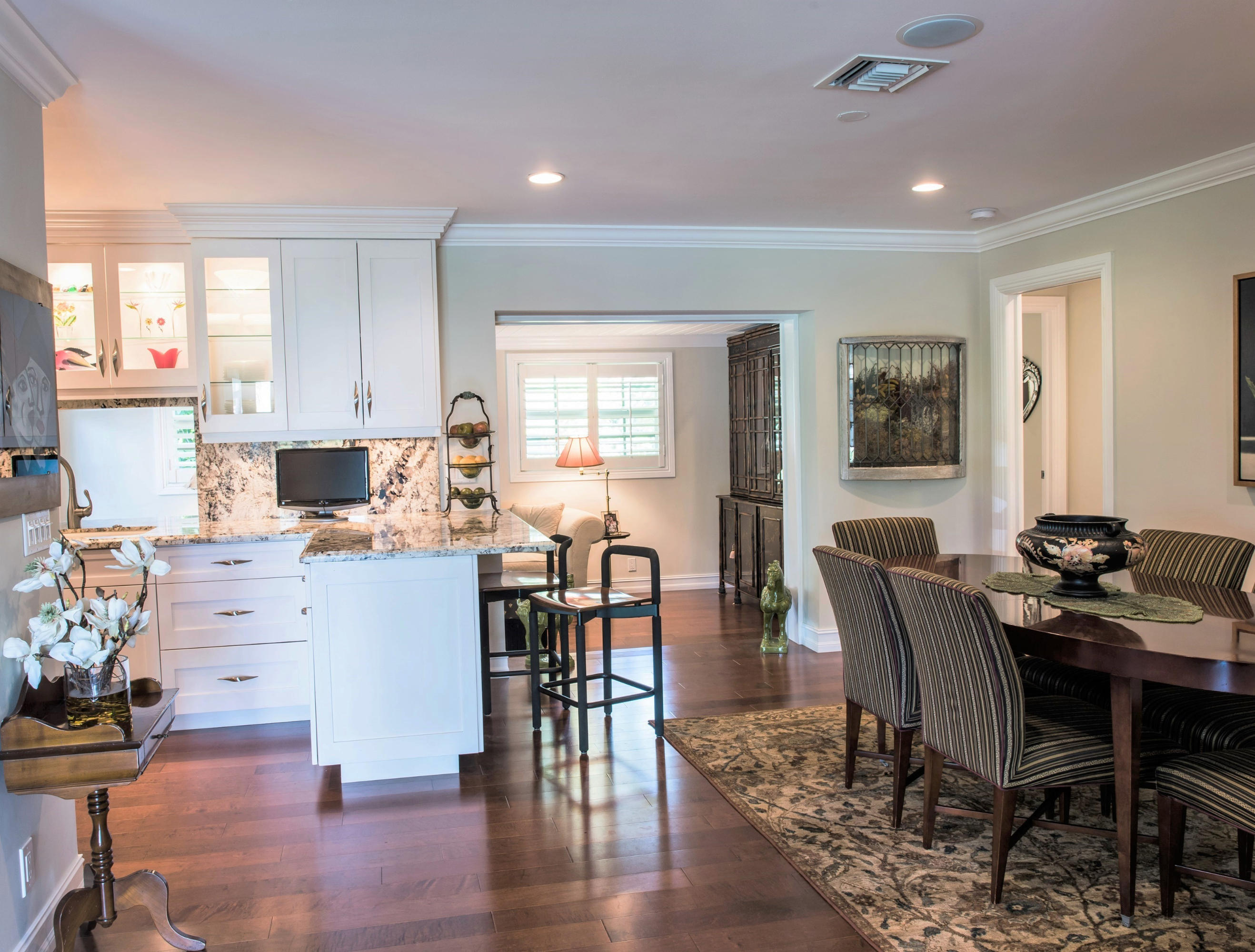 65 Colony Road Jupiter, FL 33469 - Photo 11 of 29 Kitchen & Dining Area