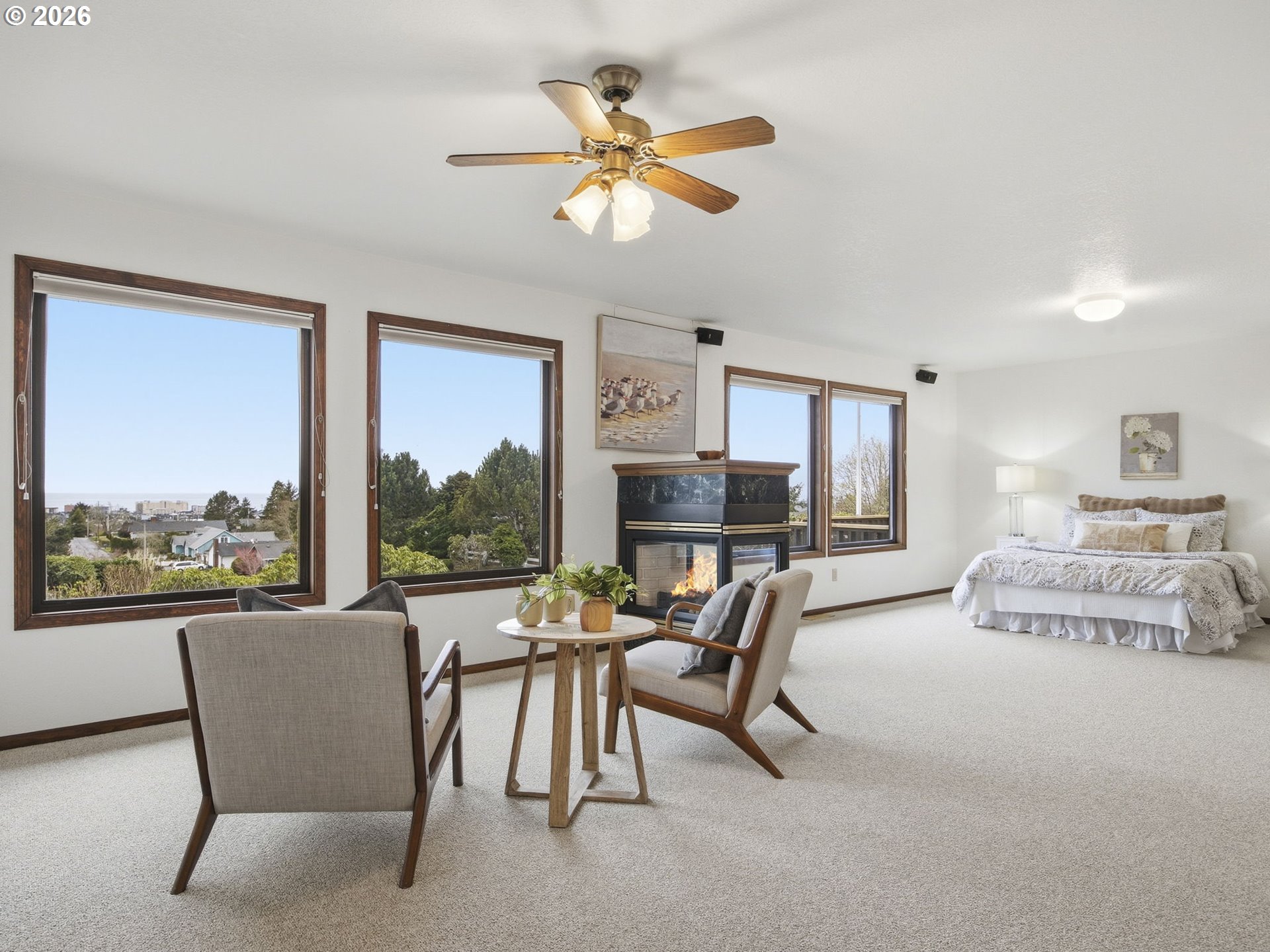 325 Alpine Street Seaside, OR 97138 - Photo 27 of 43 Bedroom, Primary