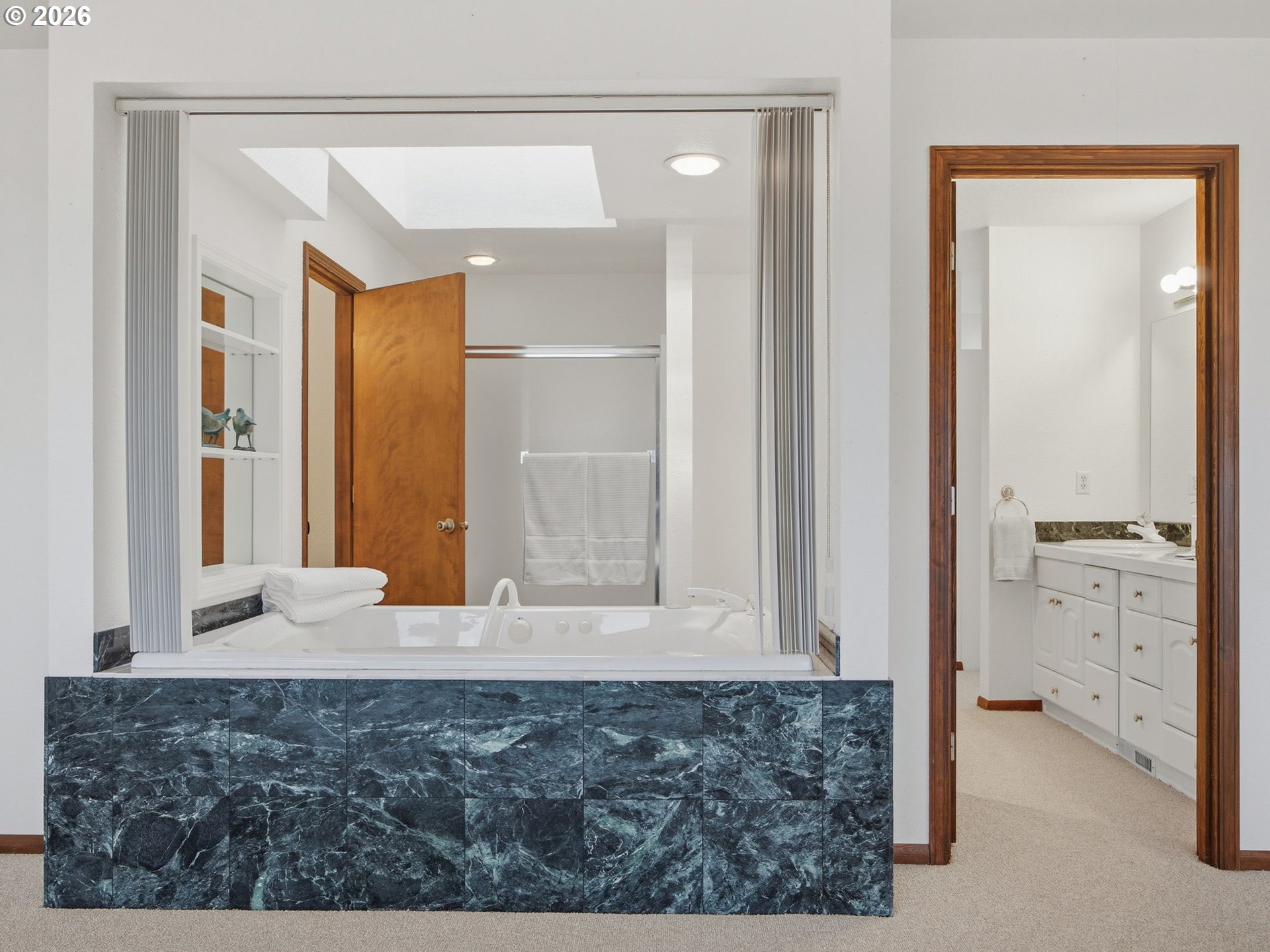 325 Alpine Street Seaside, OR 97138 - Photo 30 of 43 En Suite Bathroom