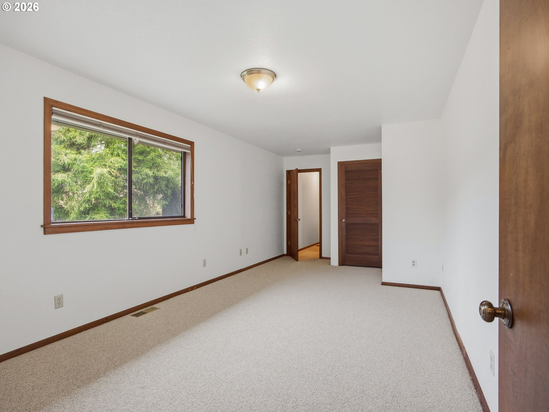 325 Alpine Street Seaside, OR 97138 - Photo 33 of 43 Bedroom