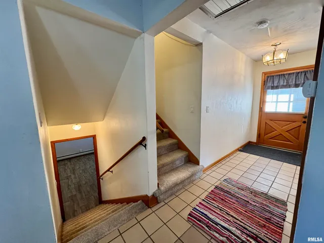 $143,000 | 146 Holden Terrace, Macomb, IL 61455