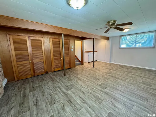 $143,000 | 146 Holden Terrace, Macomb, IL 61455