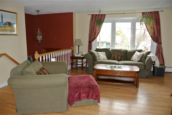 54 Woodruff Road Clinton, MA 01510 - Photo 8 of 20 Gallery Image 8