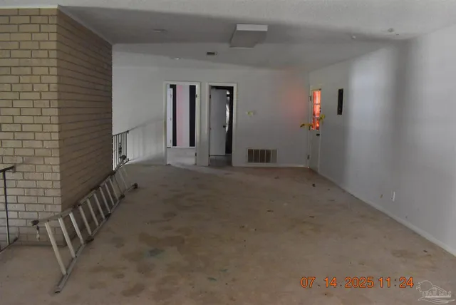 a view of empty room