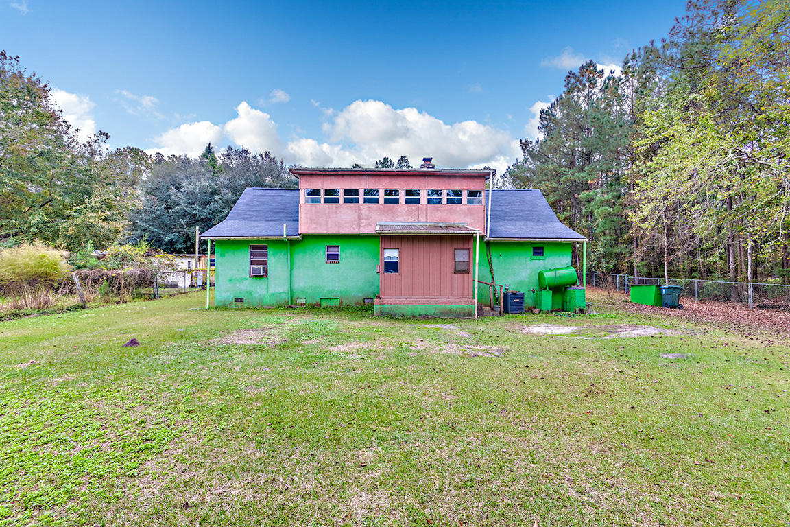 1700 Black Tom Road Moncks Corner, SC 29461 - Photo 20 of 22 22