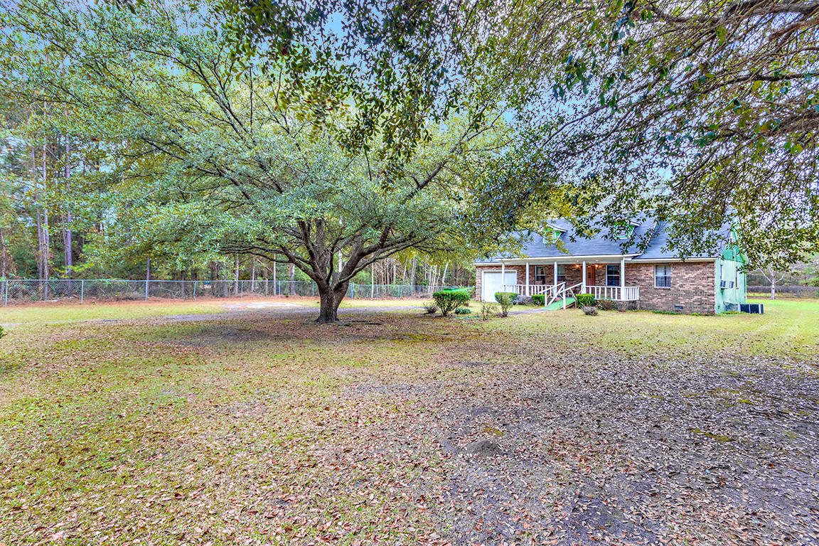 1700 Black Tom Road Moncks Corner, SC 29461 - Photo 4 of 22 4