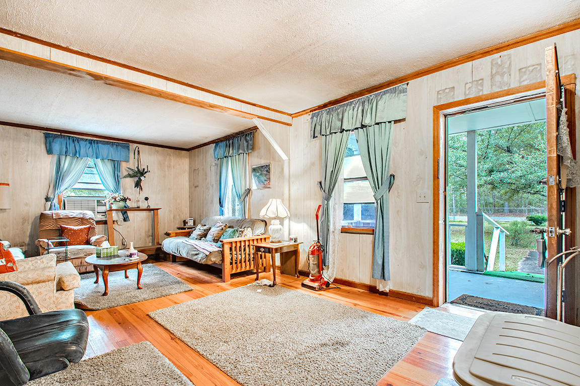 1700 Black Tom Road Moncks Corner, SC 29461 - Photo 6 of 22 5