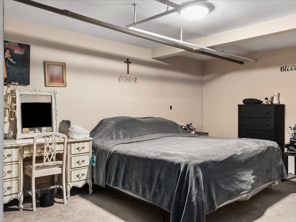 15 Chestnut Street Westerly, RI 02891 - Photo 10 of 30 Gallery Image 10