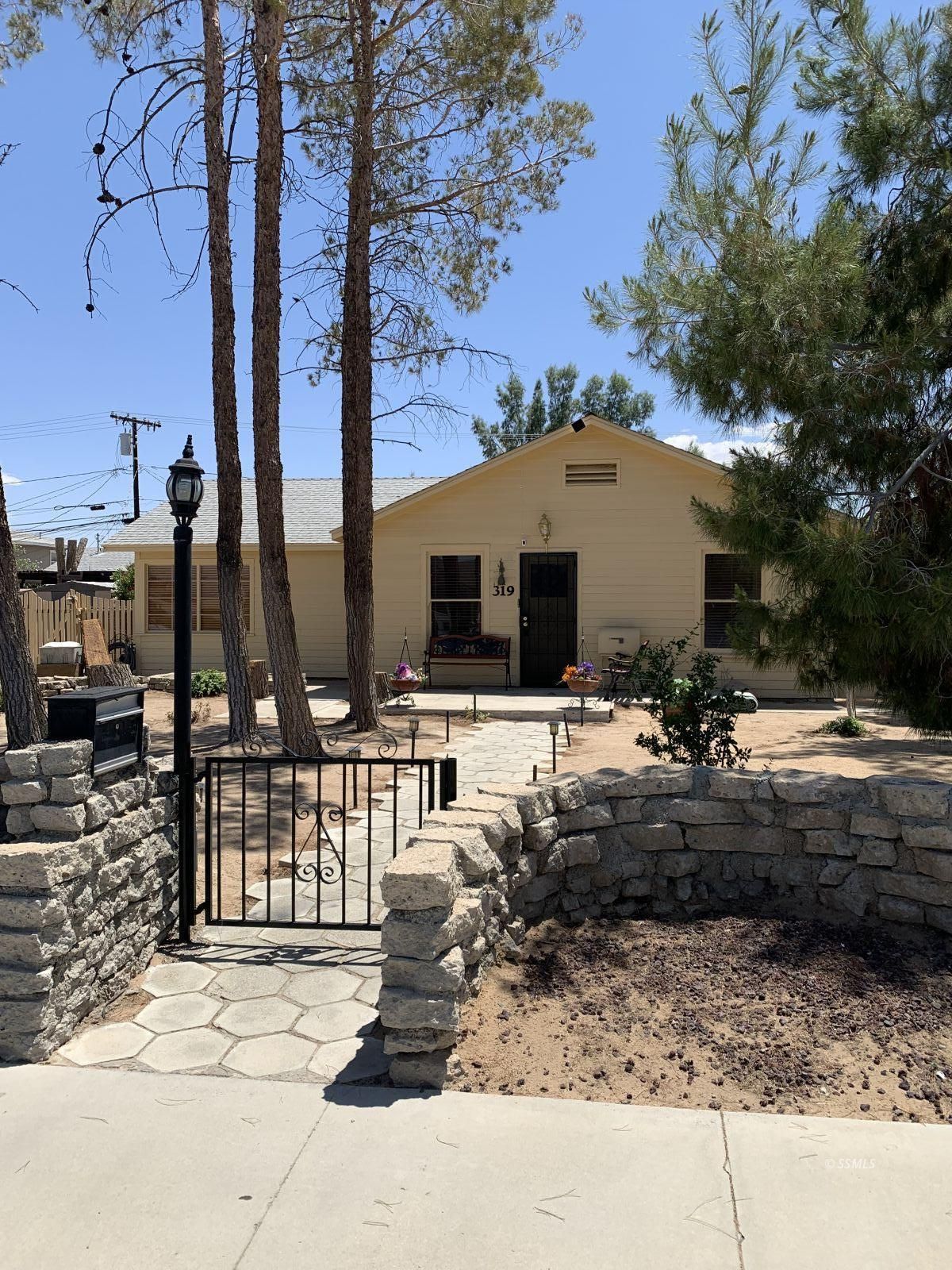 315-319 West Haloid Avenue, Unit 1 Ridgecrest, CA 93555 - Photo 1 of 26