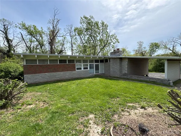 $154,900 | 11776 Talbott Court, St. Louis, MO 63138