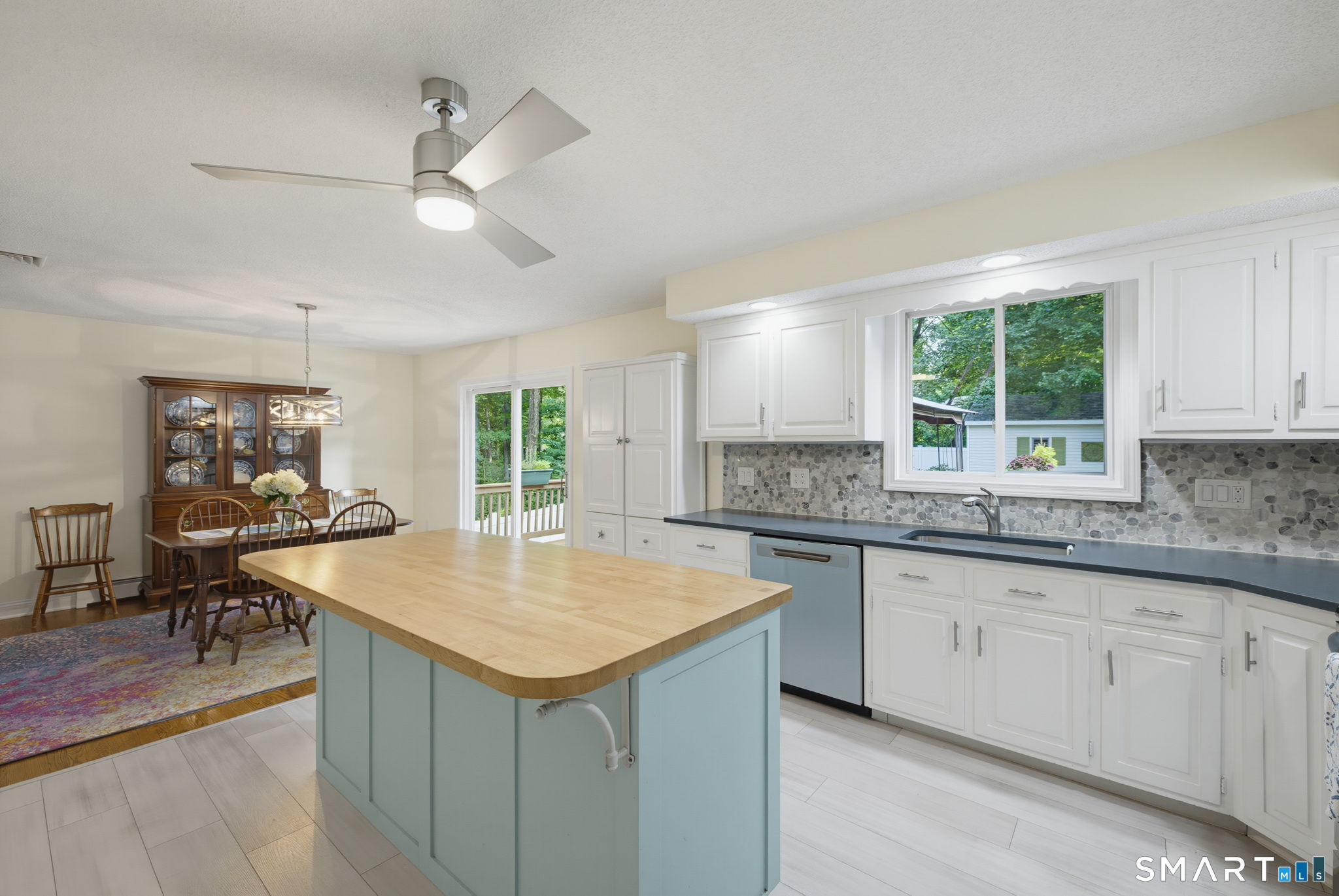 15 Fieldwood Road Watertown, CT 06795 - Photo 20 of 39