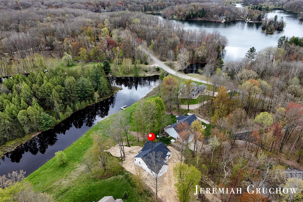 9220 Ranger Drive, Unit 9 Stanwood, MI 49346 - Photo 3 of 34