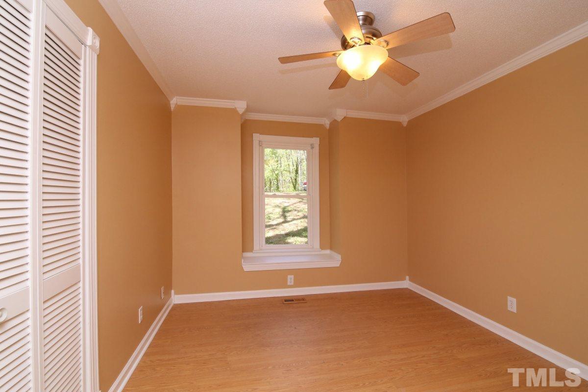 4906 Connell Drive Raleigh, NC 27612 - Photo 11 of 25 Gallery Image 11