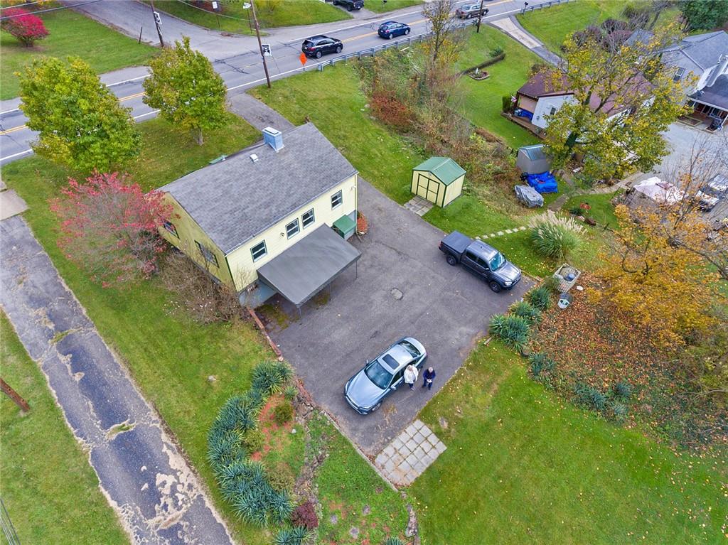 5984 Library Road Bethel Park, PA 15102 - Photo 9 of 23 Gallery Image 9