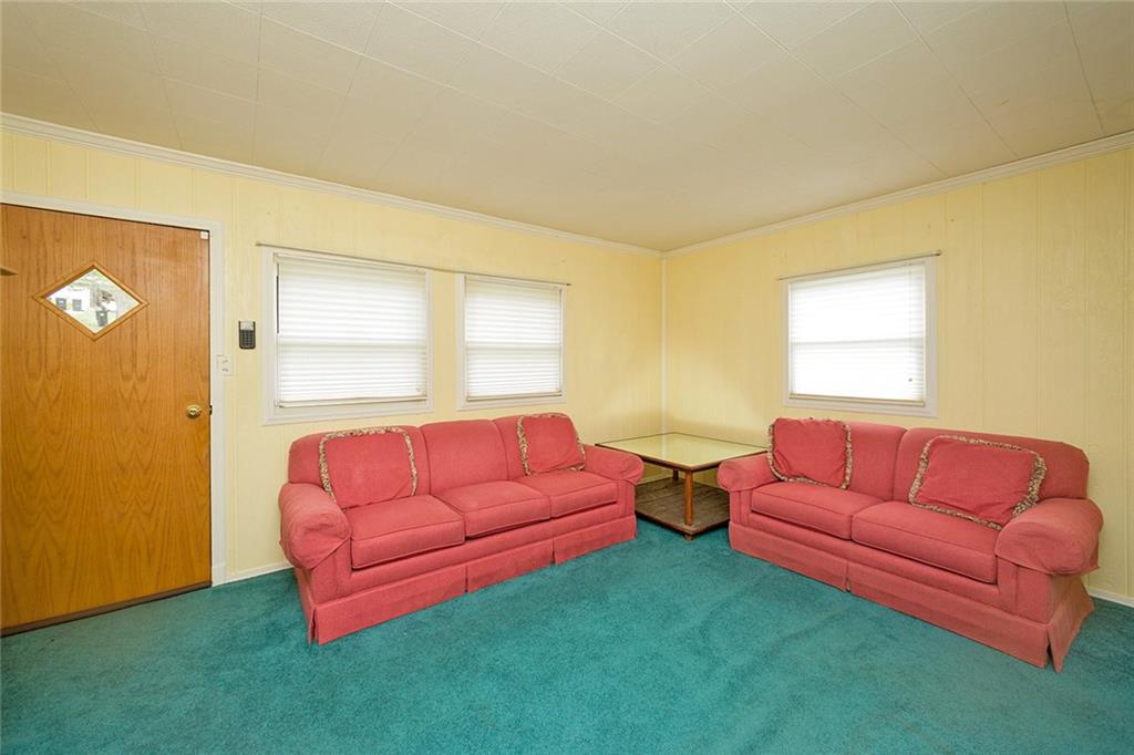 5984 Library Road Bethel Park, PA 15102 - Photo 10 of 23 Gallery Image 10