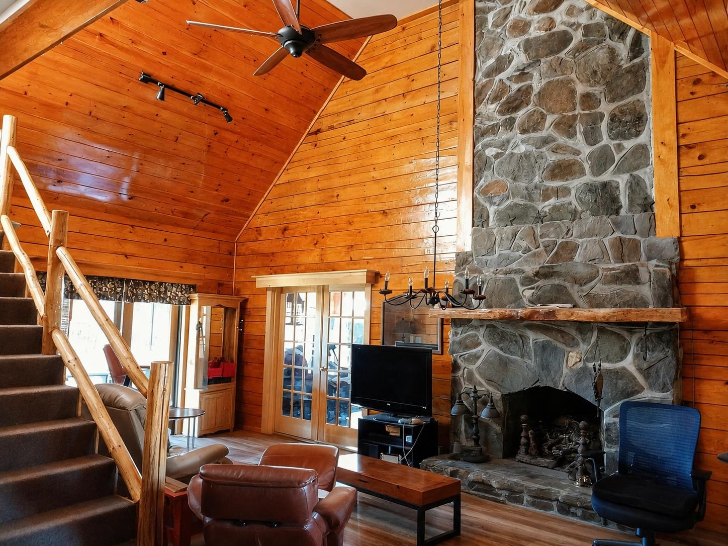 130 Old Barn Road Clarksville, NH 03592 - Photo 18 of 21 Gallery Image 18