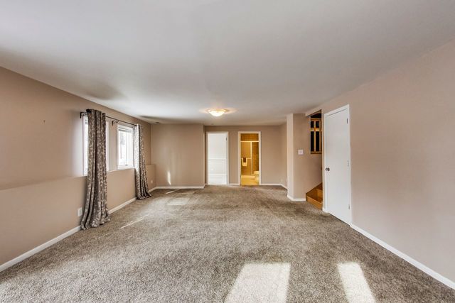 9S360 Highland Road Willowbrook, IL 60527 - Photo 20 of 26