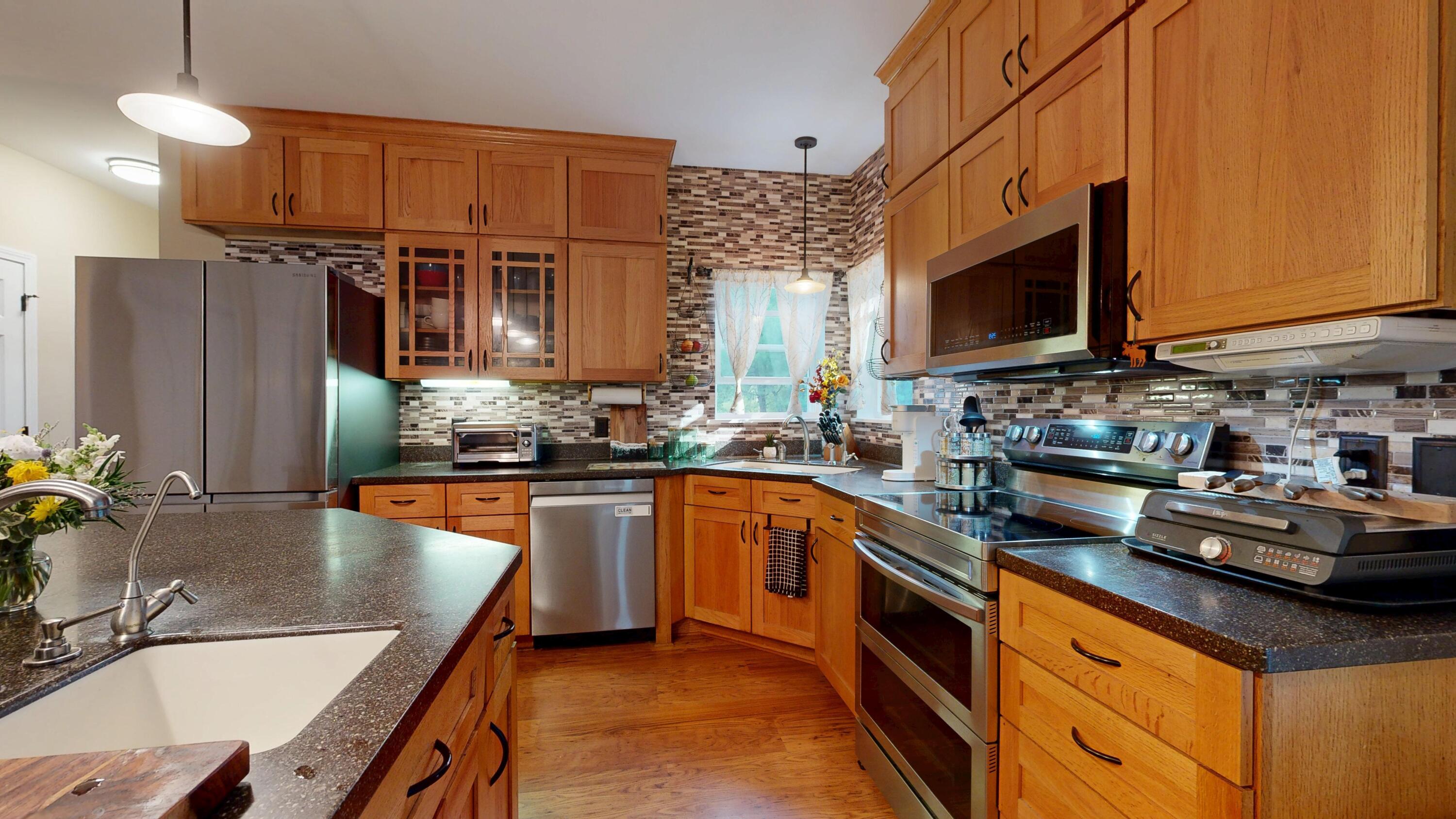 3 Heather Way Gorham, ME 04038 - Photo 9 of 102 3-Heather-Way-07302025_165026