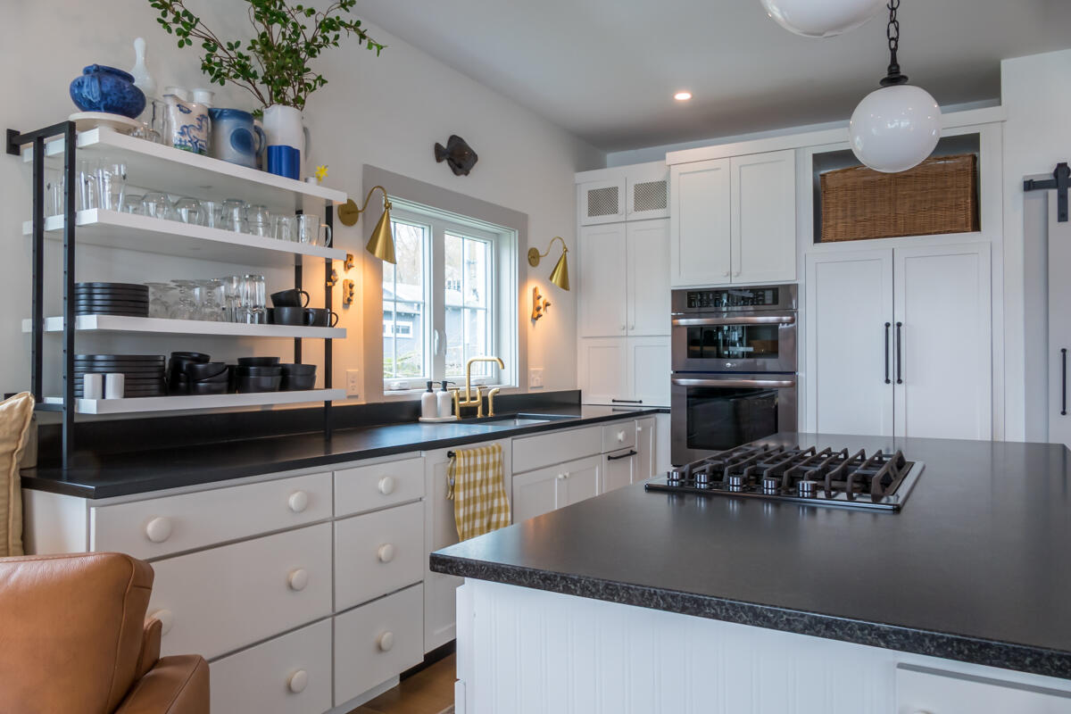 3 McKinney Road Harpswell, ME 04079 - Photo 7 of 77 17-Kitchen (5 of 7)