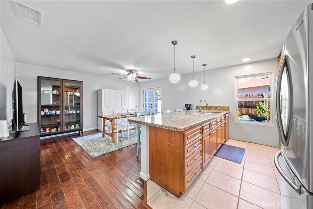 10634 Sanfred Court Santee, CA 92071 - Photo 11 of 44