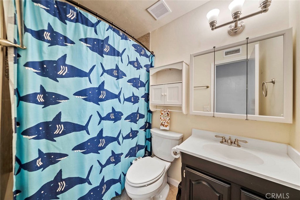 10634 Sanfred Court Santee, CA 92071 - Photo 21 of 44