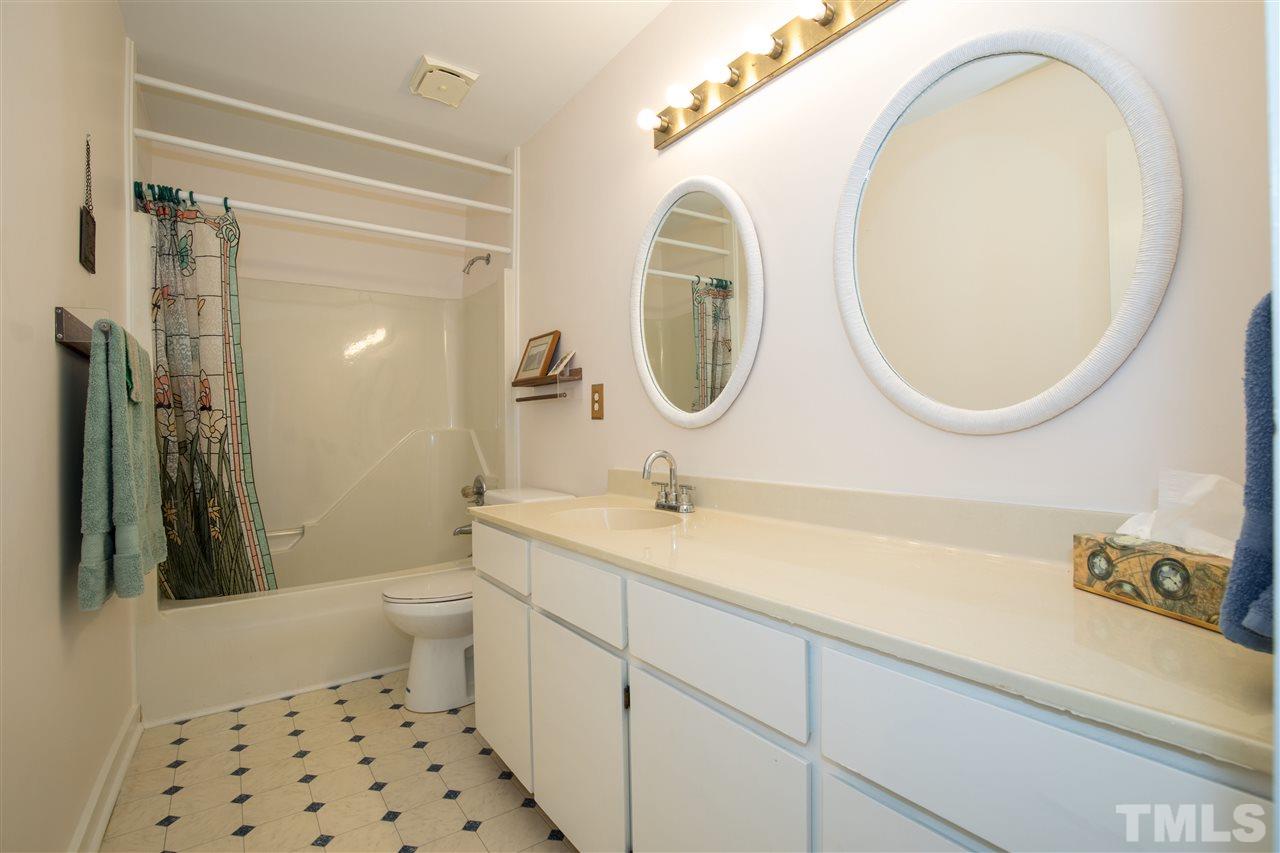 6517 Deerview Drive Raleigh, NC 27606 - Photo 12 of 26 Gallery Image 12