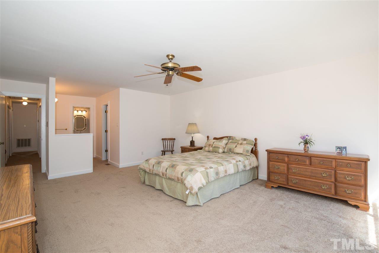 6517 Deerview Drive Raleigh, NC 27606 - Photo 15 of 26 Gallery Image 15