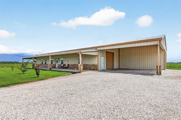 $900,000 | 8430 Altimore Road, Needville, TX 77461