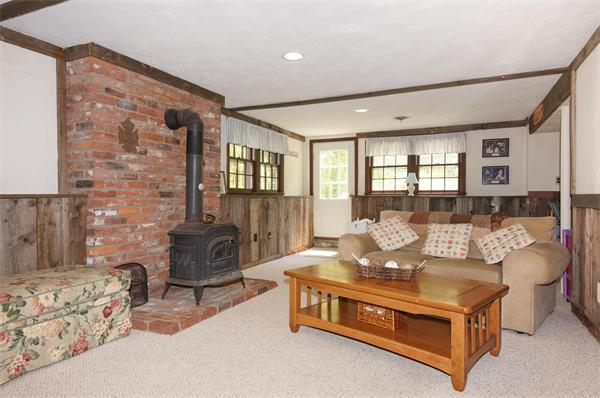 3 Livery Road Chelmsford, MA 01824 - Photo 17 of 25