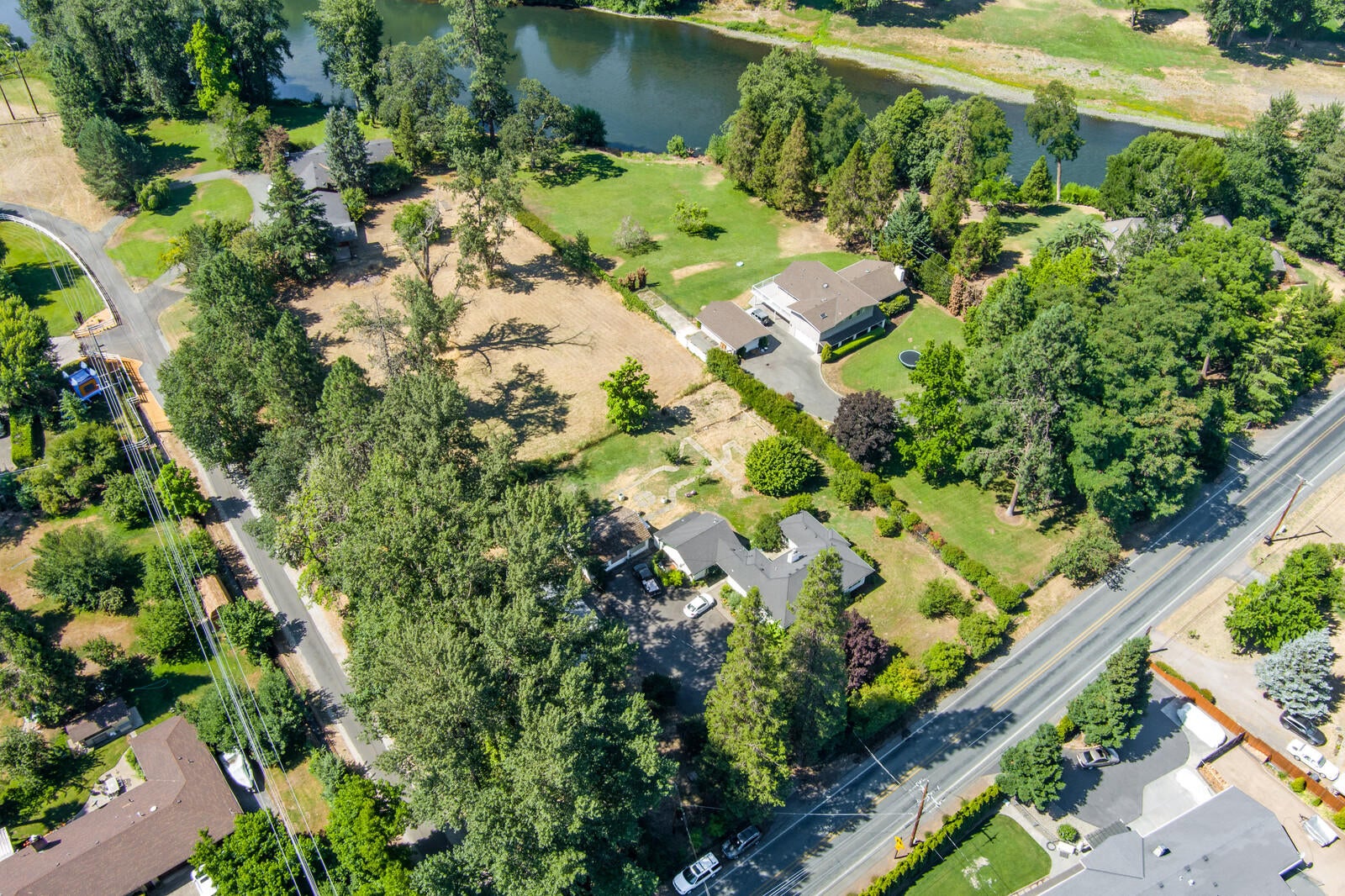 2833 Lower River Road Grants Pass, OR 97526 - Photo 57 of 60 Near the Rogue River!