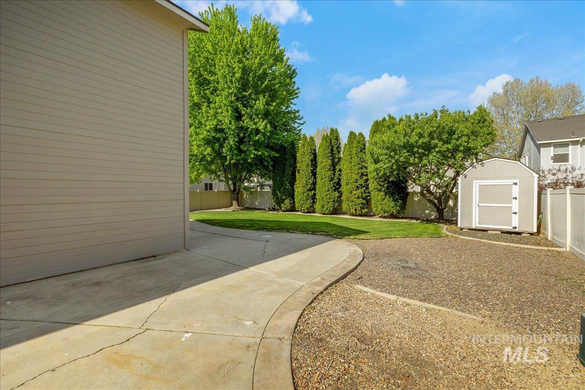 1384 East Palermo Street Meridian, ID 83642 - Photo 34 of 43