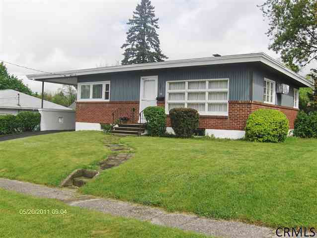 331 Hampton Avenue Rensselaer, NY 12144 - Photo 1 of 15 Photo 1