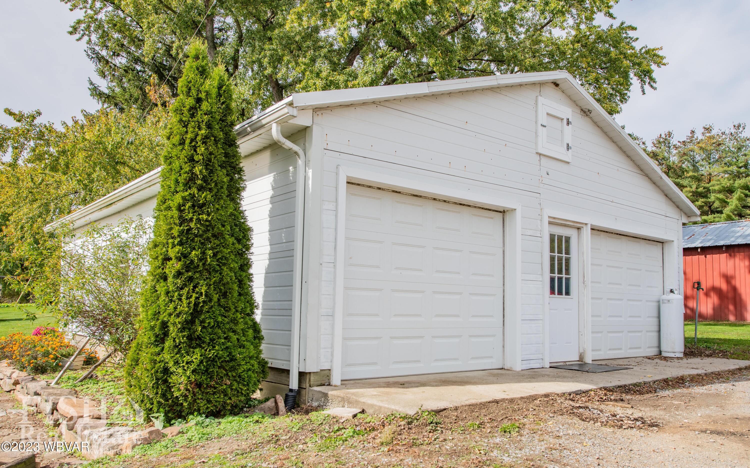 417 East Valley Road Loganton, PA 17747 - Photo 28 of 30 Gallery Image 28