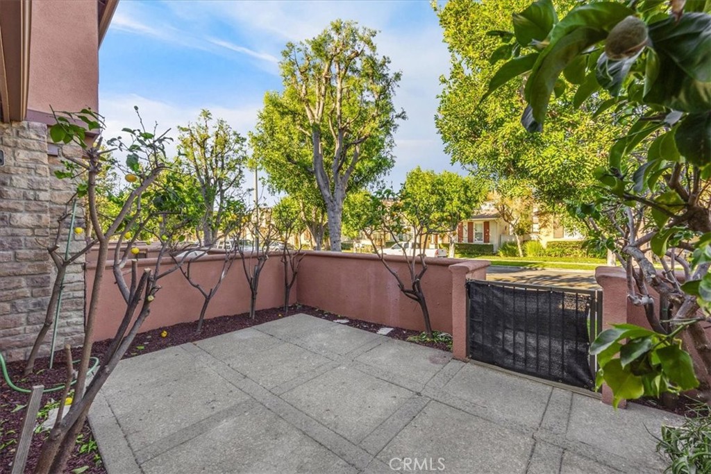 2 Moonstone Irvine, CA 92602 - Photo 27 of 31