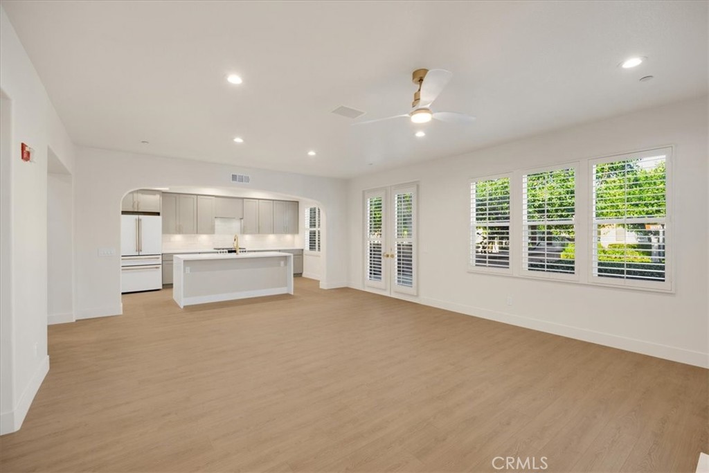 2 Moonstone Irvine, CA 92602 - Photo 6 of 31