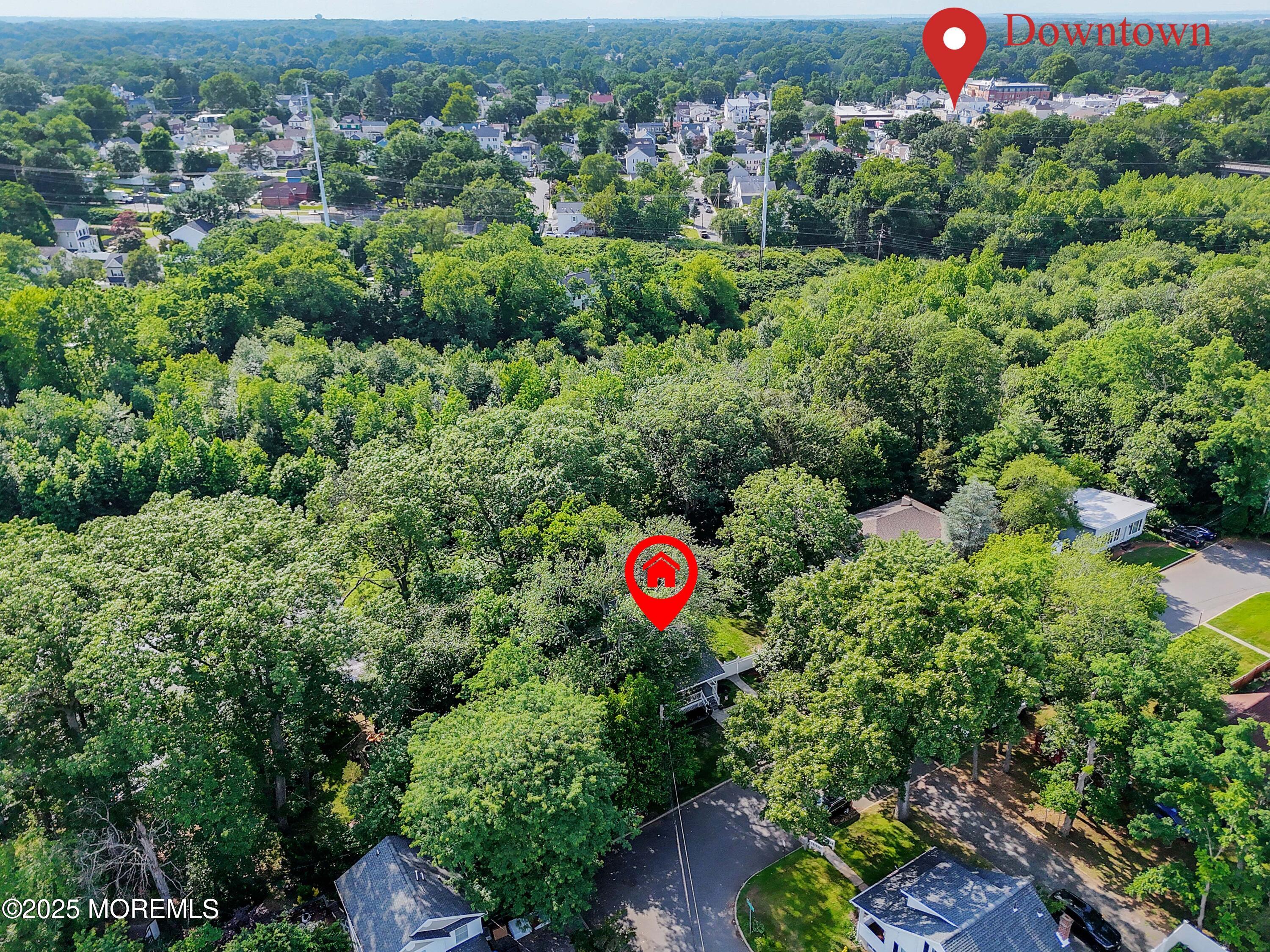 29 Lake Boulevard Matawan, NJ 07747 - Photo 36 of 39 an aerial view of a house with a backyard and garden