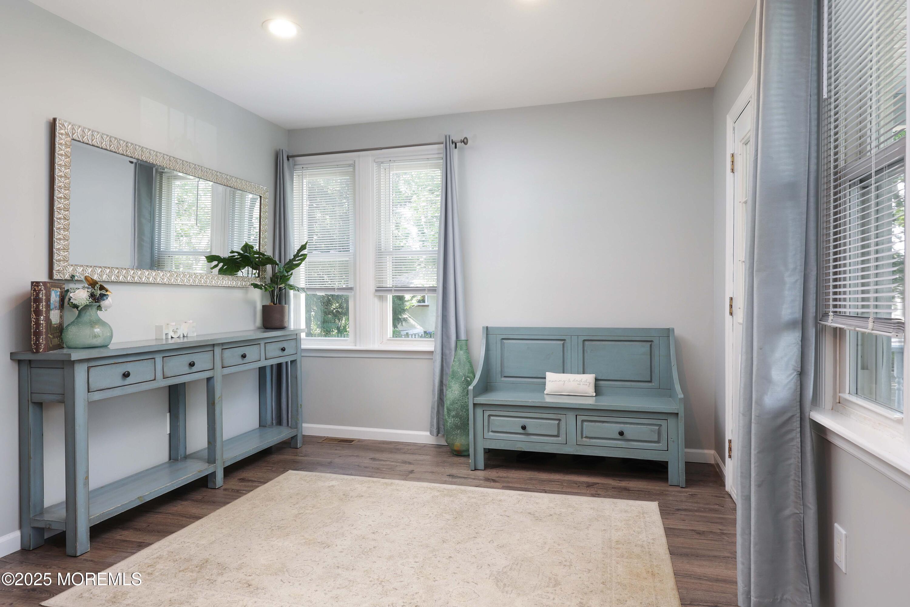 29 Lake Boulevard Matawan, NJ 07747 - Photo 6 of 39