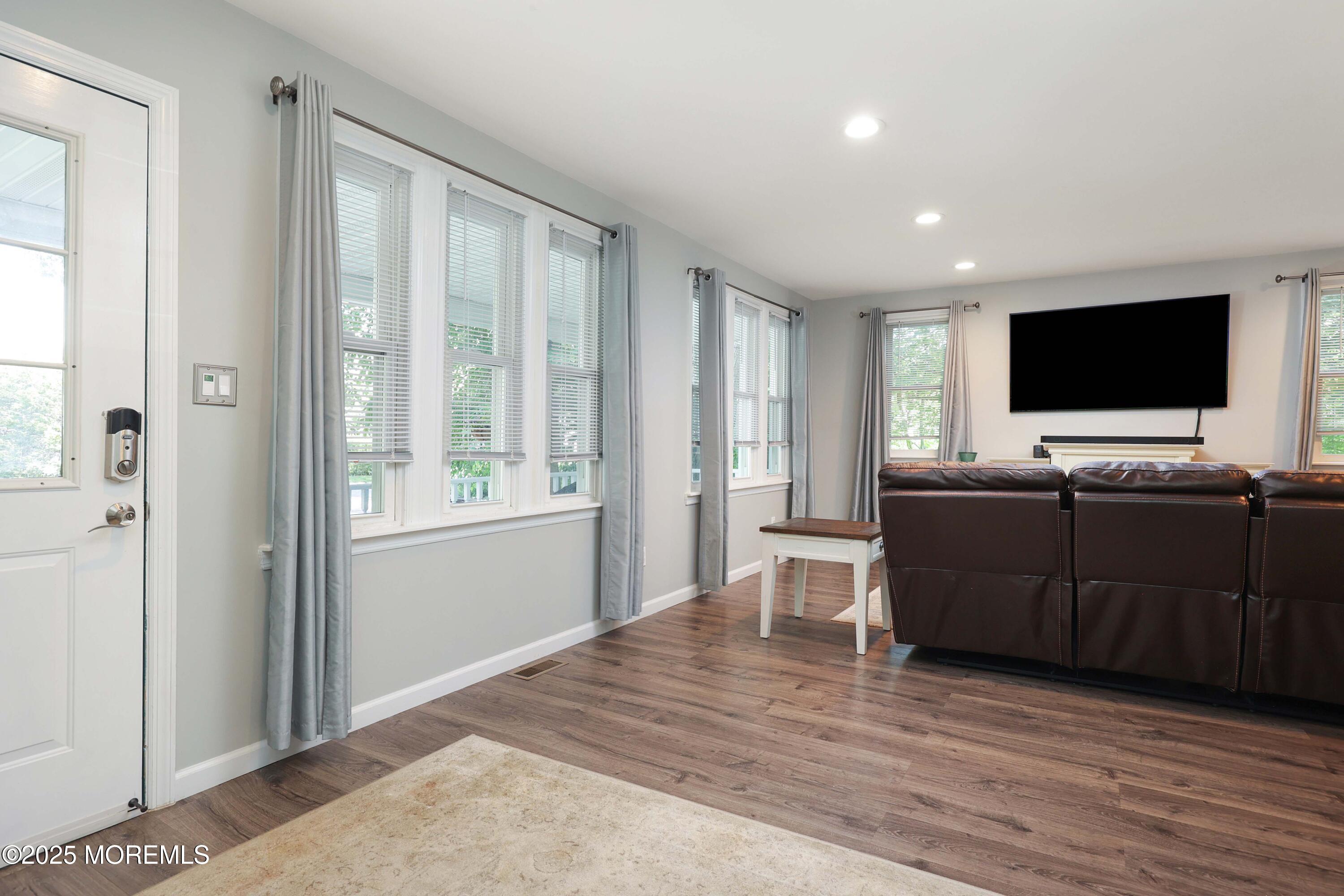 29 Lake Boulevard Matawan, NJ 07747 - Photo 9 of 39 a view of a livingroom with workspace and a window
