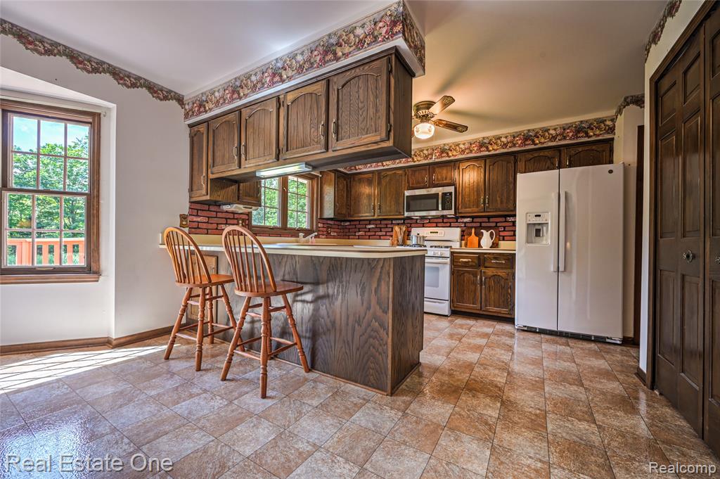 1400 South Baldwin Road Lake Orion, MI 48360 - Photo 10 of 42 Gallery Image 10